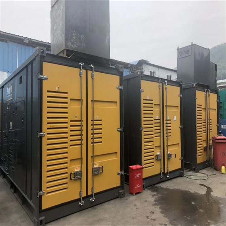 顺庆温度变化对不同类型欠压保护装置的可靠性影响有何差异？