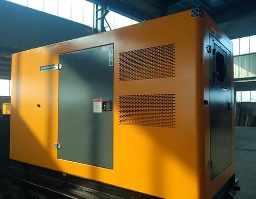 顺庆汽油发电机组电瓶电解液的密度应该保持在什么范围？